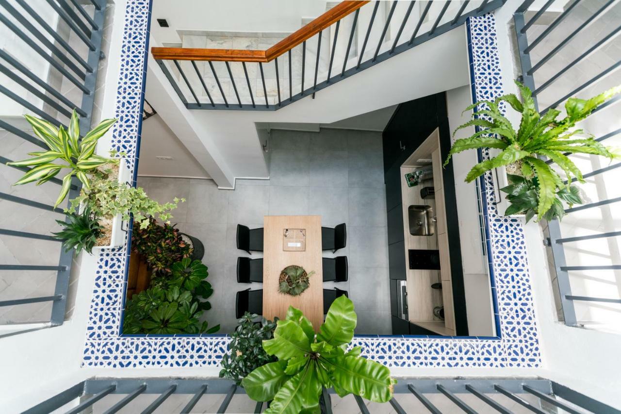 Unique House - Private Spa&Pool -Stayinเซบีญา ภายนอก รูปภาพ