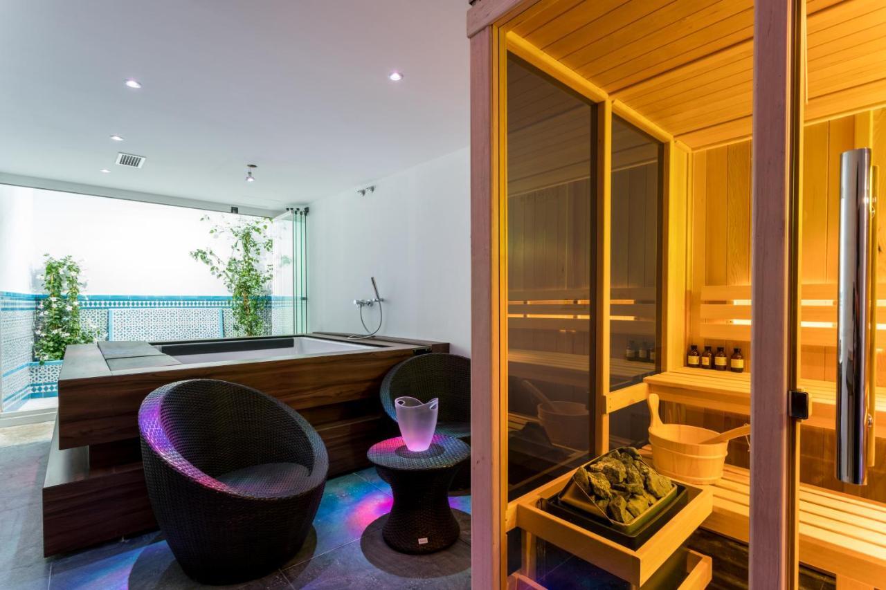 Unique House - Private Spa&Pool -Stayinเซบีญา ภายนอก รูปภาพ