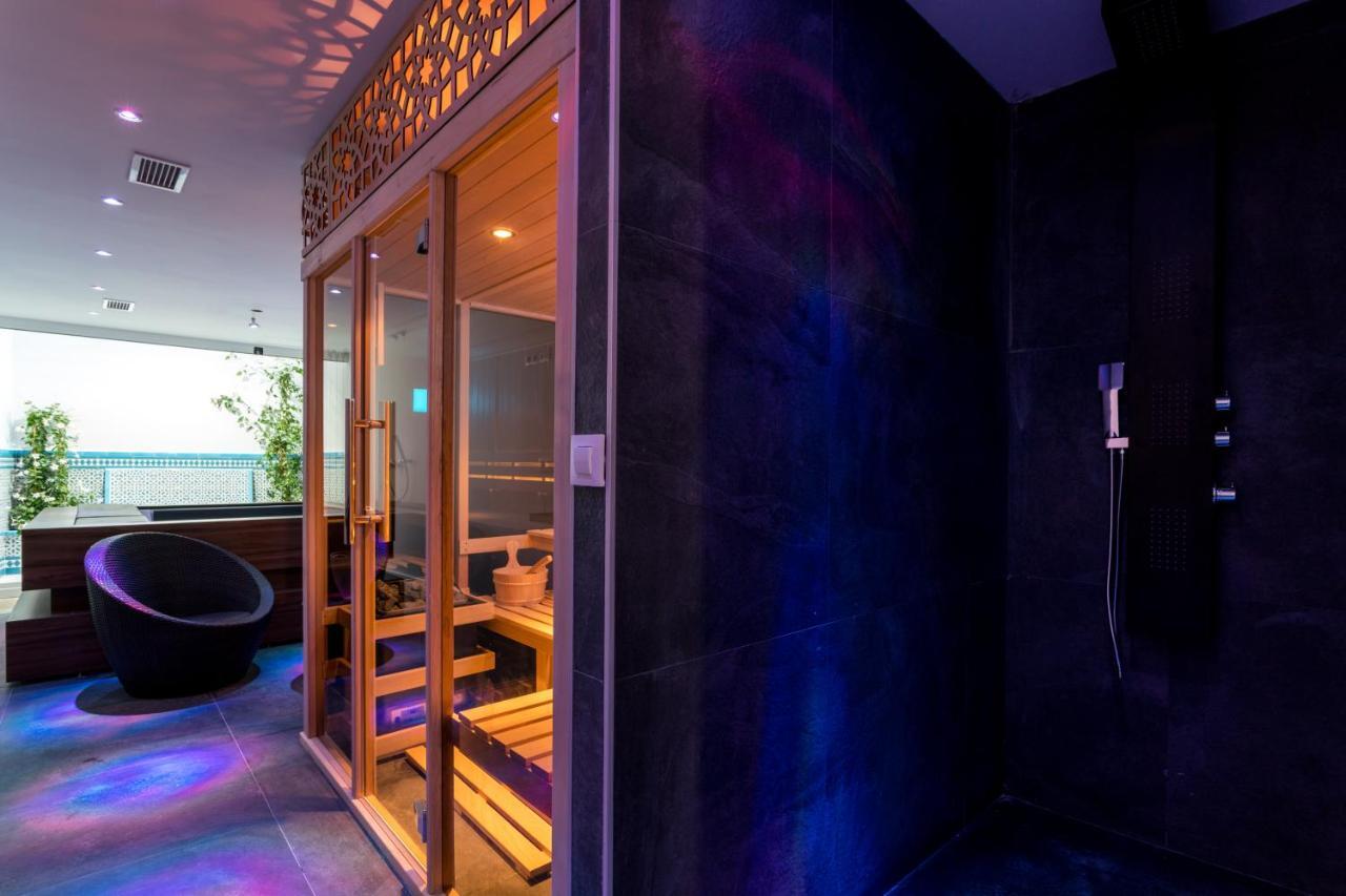 Unique House - Private Spa&Pool -Stayinเซบีญา ภายนอก รูปภาพ